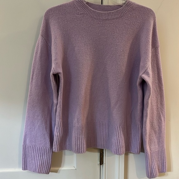 & Other Stories Lavender Sweater - Picture 1 of 3